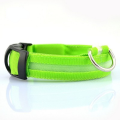 Collar de mascotas luminoso de LED